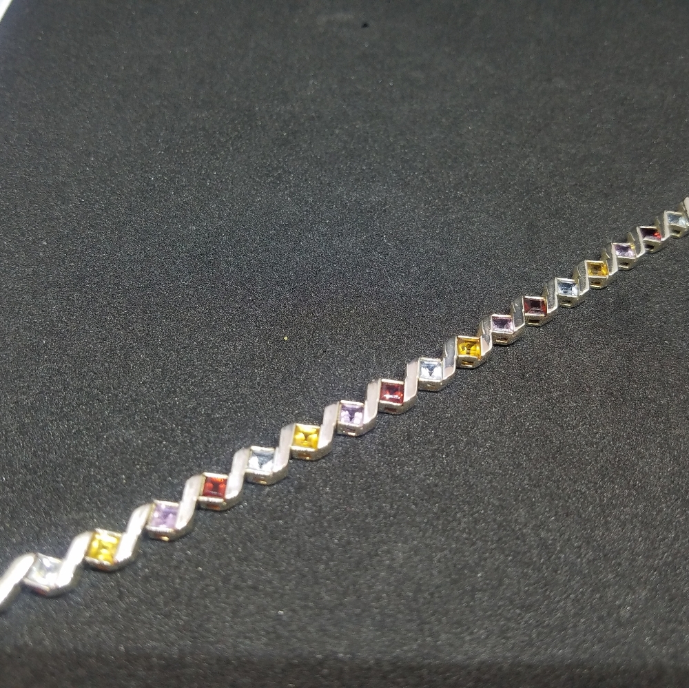 Perfect for Spring bracelet